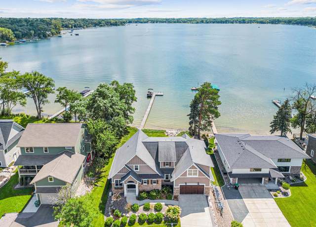 Property at 800 County Road I W, Shoreview, MN 55126, 5 beds, 5 baths
