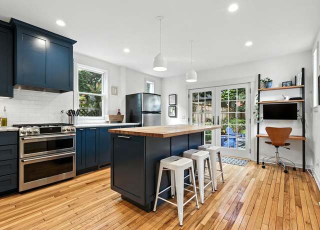 Property at 20 Penn Ave S, Minneapolis, MN 55405, 3 beds, 1 bath