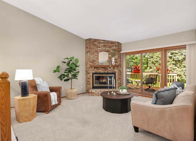 Property at 5415 Upper 147th St W, Apple Valley, MN 55124, 2 beds, 2 baths