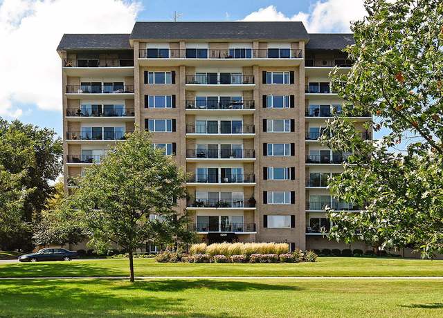 Property at 3200 W Bde Maka Ska Pkwy #302, Minneapolis, MN 55416, 2 beds, 2 baths