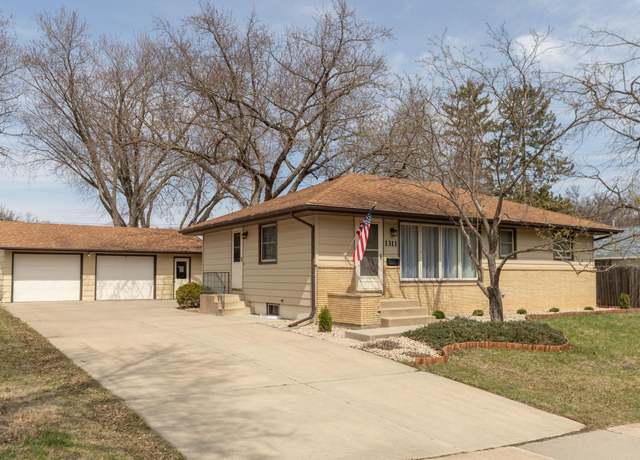 Property at 1311 21st St NW, Rochester, MN 55901, 2 beds, 2 baths