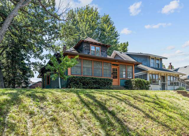Property at 1728 Hubbard Ave, Saint Paul, MN 55104, 4 beds, 1 bath