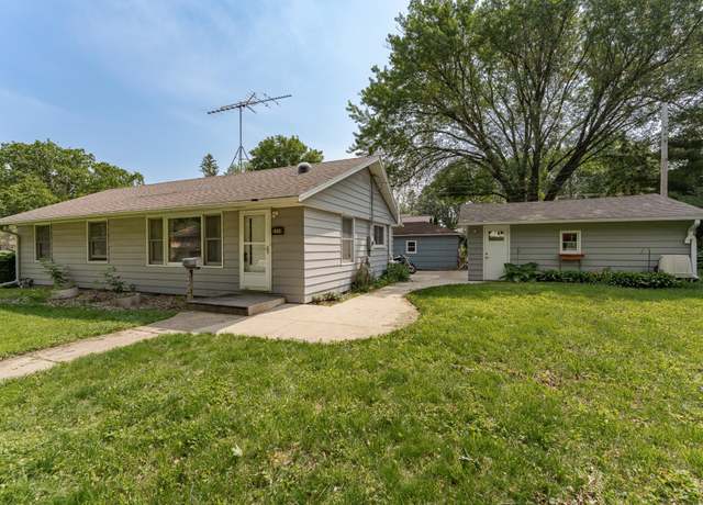 Property at 2208 17th Ave NW, Rochester, MN 55901, 4 beds, 2 baths