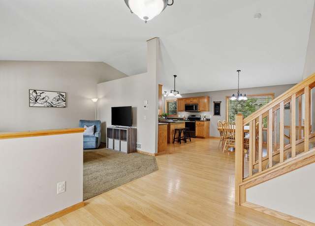 Property at 6426 84th St NE, Monticello, MN 55362, 4 beds, 3 baths