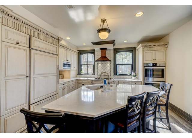 Property at 418 Holcombe St S, Stillwater, MN 55082, 3 beds, 5 baths