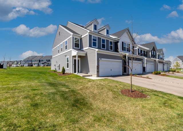 Property at 192 Junco Rd N, Lake Elmo, MN 55042, 3 beds, 3 baths