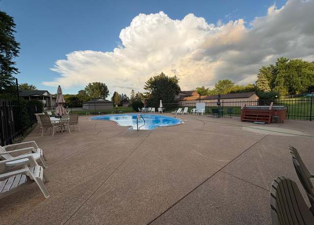 Property at 3175 Village Trl #107, Hastings, MN 55033, 2 beds, 1 bath