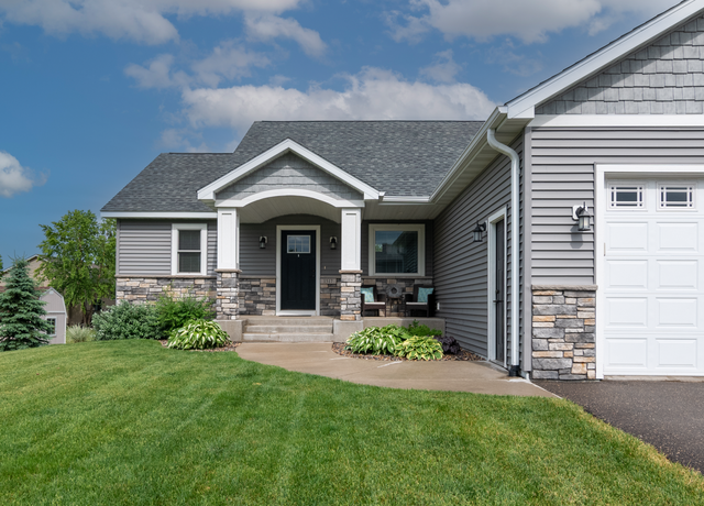 Property at 1517 Squirrel Way, New Richmond, WI 54017, 5 beds, 3 baths
