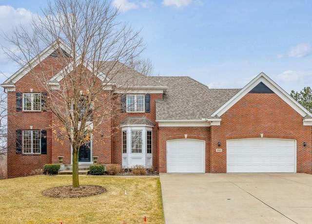 Property at 5901 Ridge Creek Rd, Shoreview, MN 55126, 5 beds, 4 baths