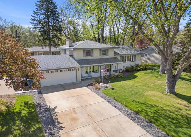 Property at 194 Pearson Way NE, Fridley, MN 55432, 3 beds, 2 baths