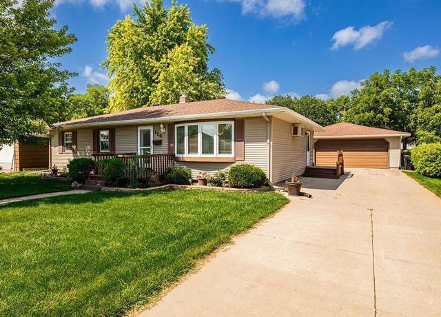 Property at 114 6th Ave E, West Fargo, ND 58078, 4 beds, 2 baths