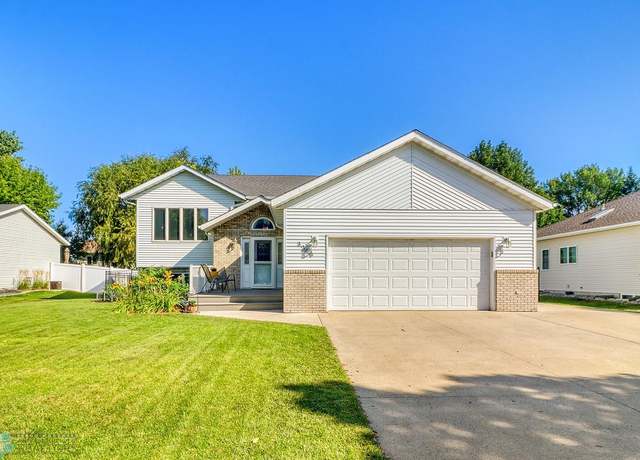Property at 3249 37 1/2 Ave S, Fargo, ND 58104, 4 beds, 2 baths