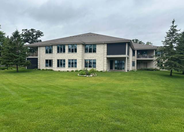 Property at 410 W Lake Dr #102, Detroit Lakes, MN 56501, 2 beds, 2 baths