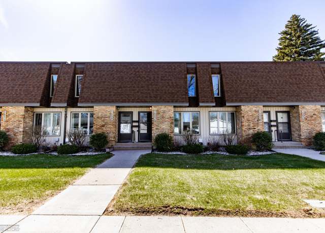 Property at 1507 16th St S, Fargo, ND 58103, 2 beds, 2 baths