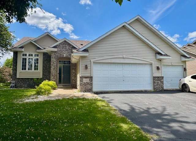 Property at 10019 Oakwood Ct N, Brooklyn Park, MN 55443, 4 beds, 3 baths