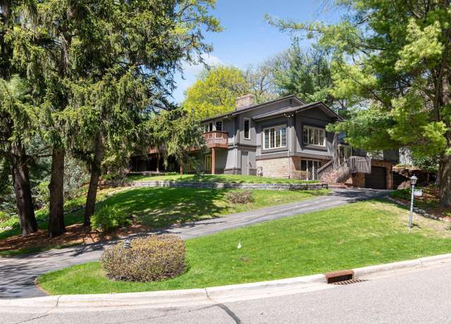 Property at 508 Westwood Dr S, Golden Valley, MN 55416, 4 beds, 3 baths