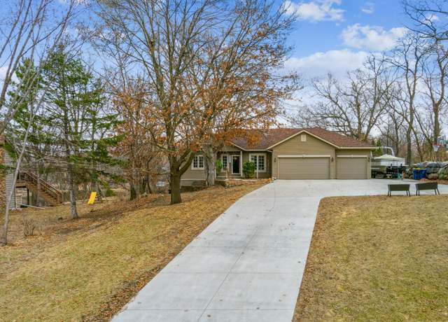 Property at 10161 Upper 178th St W, Lakeville, MN 55044, 4 beds, 3 baths