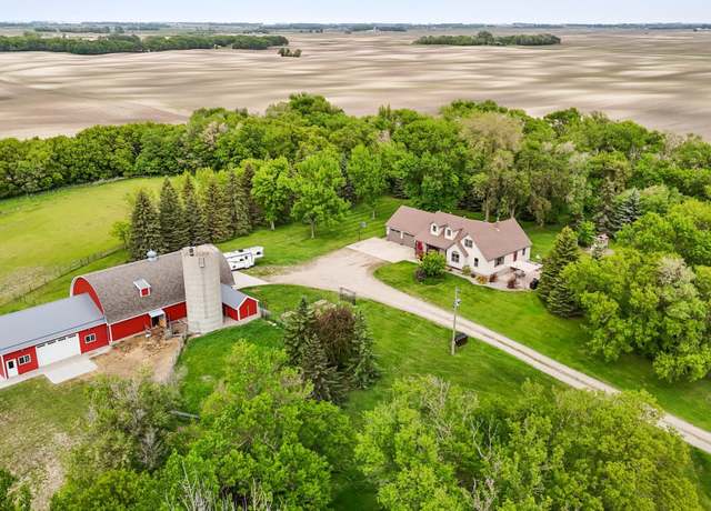 Property at 20482 28th Ave N, Cromwell Twp, MN 56549, 4 beds, 3 baths