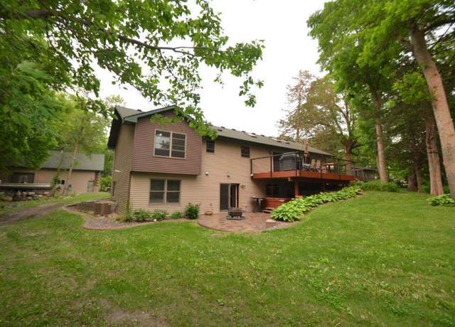 Property at 12207 285th St, Lindstrom, MN 55045, 4 beds, 4 baths