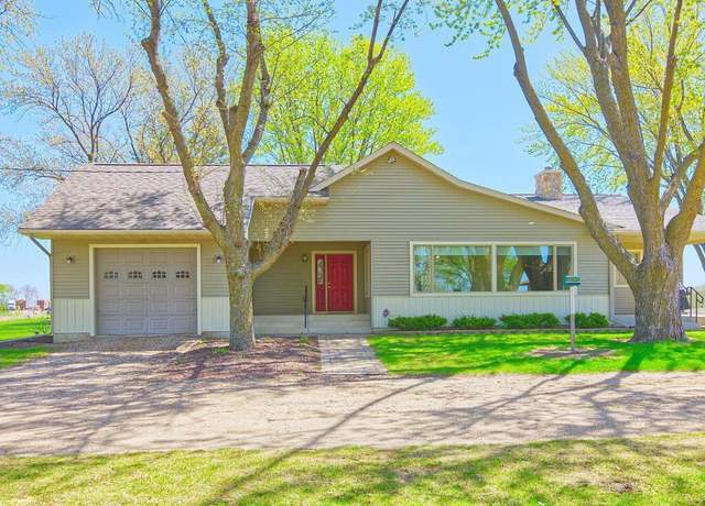 Property at 10931 US Highway 12 SW, Howard Lake, MN 55349, 3 beds, 2 baths