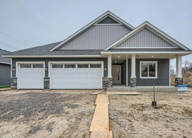 Property at 6318 Goodwin Ln, Wyoming, MN 55092, 3 beds, 2 baths