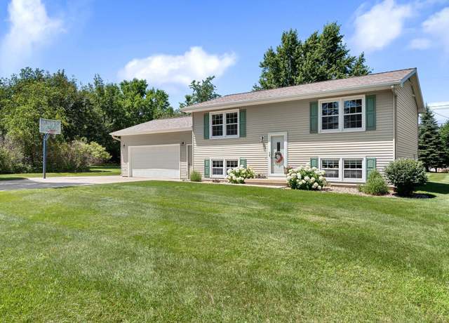 Property at 1602 19th Ave SW, Austin, MN 55912, 3 beds, 2 baths