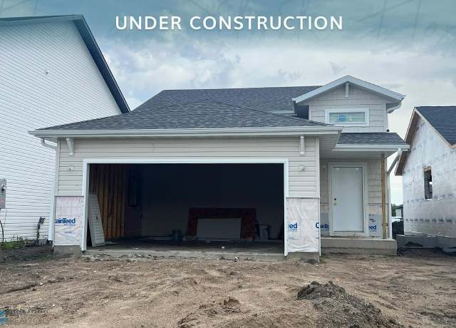 Property at 6728 Meadow View Dr S, Fargo, ND 58104, 3 beds, 2 baths