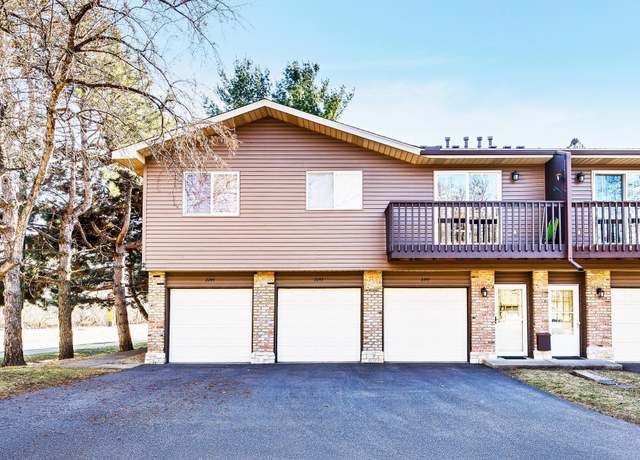 Property at 2245 Pinehurst St, Stillwater, MN 55082, 2 beds, 1 bath
