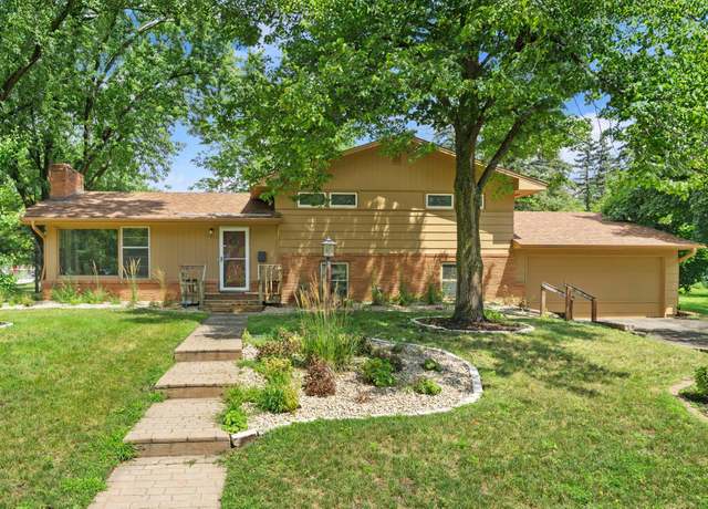 Property at 11011 Queen Cir, Bloomington, MN 55431, 4 beds, 2 baths