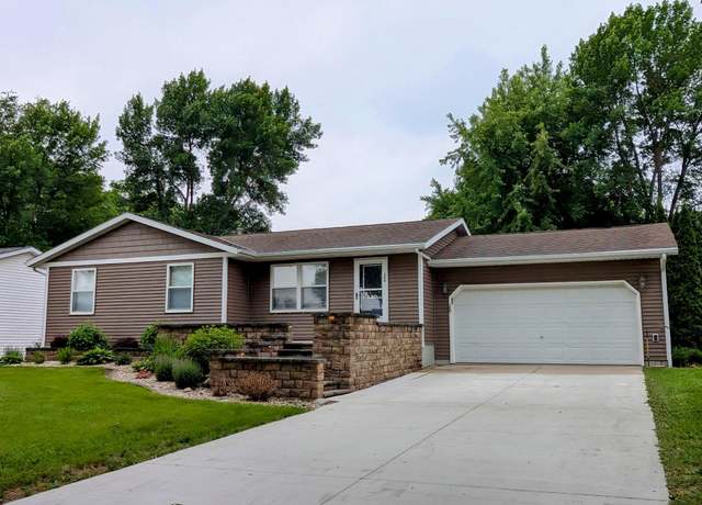 Property at 200 E Saratoga St, Marshall, MN 56258, 3 beds, 2 baths