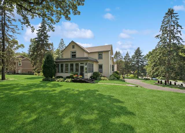 Property at 1401 Wachtler Ave, Mendota Heights, MN 55118, 3 beds, 2 baths
