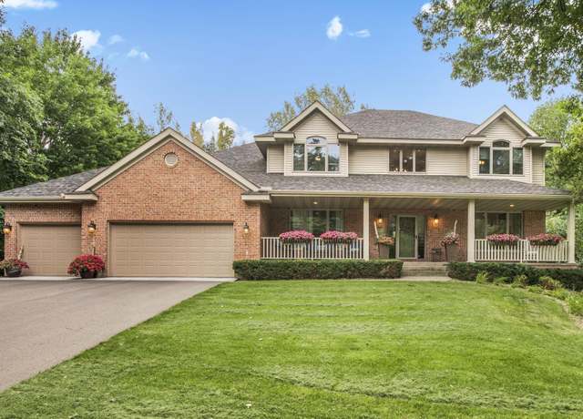 Property at 2100 26th St S, Saint Cloud, MN 56301, 5 beds, 4 baths