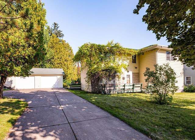 Property at 410 N 60th Ave E, Duluth, MN 55804, 4 beds, 2 baths