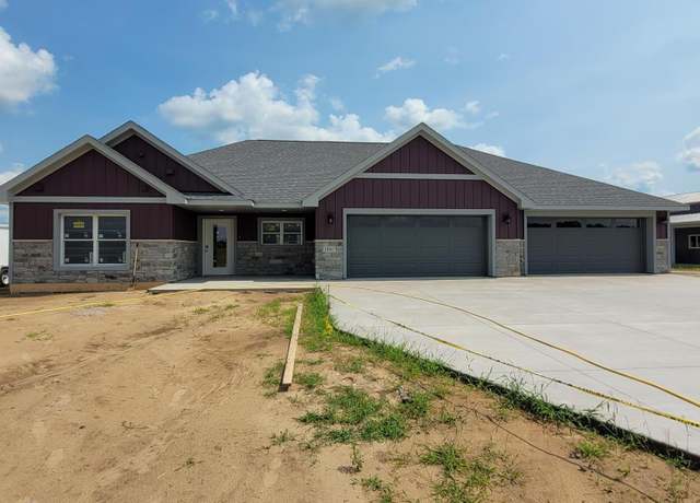 Property at 19567 Butternut St NW, Oak Grove, MN 55011, 3 beds, 3 baths