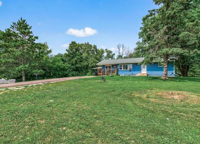 Property at 7724 Pioneer Rd, Wyoming, MN 55092, 5 beds, 2 baths