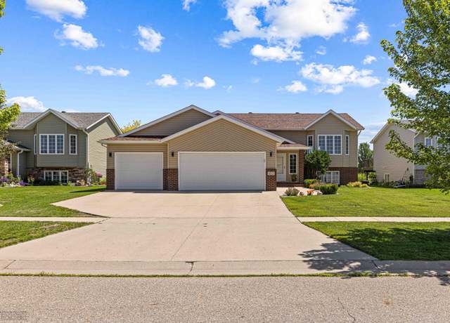 Property at 4515 Westport Pkwy, Fargo, ND 58078, 3 beds, 2 baths