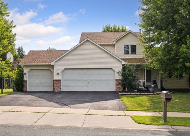 Property at 8688 Vagabond Ln N, Maple Grove, MN 55311, 4 beds, 3 baths