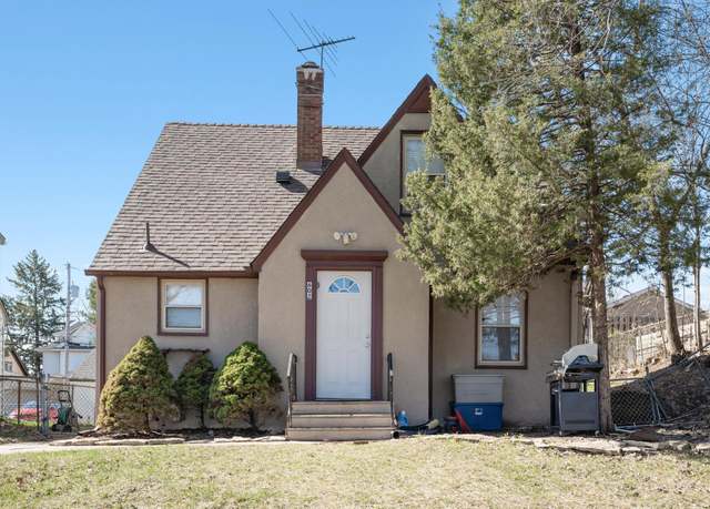 Property at 602 Orange Ave E, Saint Paul, MN 55130, 5 beds, 3 baths
