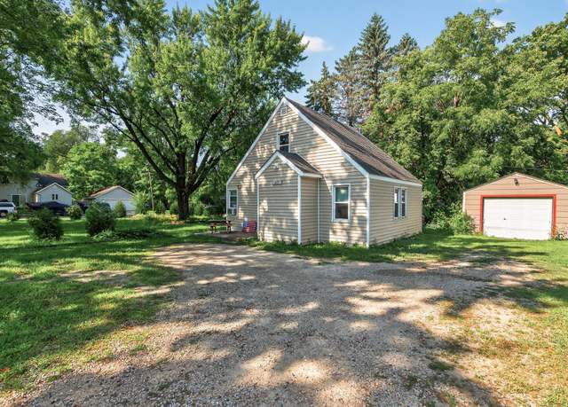 Property at 1421 4th Ave, Newport, MN 55055, 3 beds, 1 bath