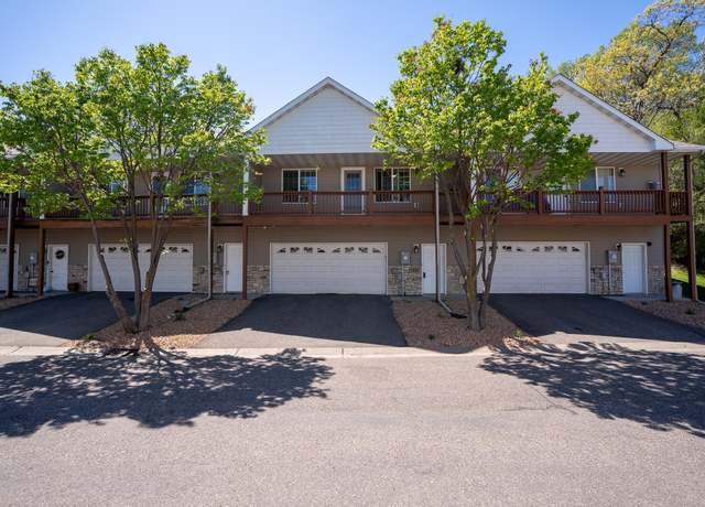 Property at 1550 Lincoln Park Dr, South Saint Paul, MN 55075, 3 beds, 3 baths