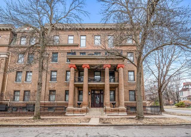 Property at 438 Portland Ave #7, Saint Paul, MN 55102, 3 beds, 1 bath