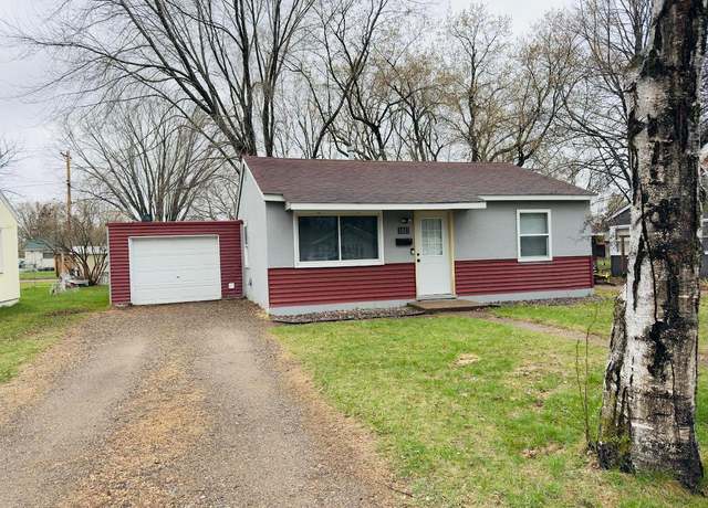 Property at 1017 9th Ave NE, Brainerd, MN 56401, 2 beds, 1 bath