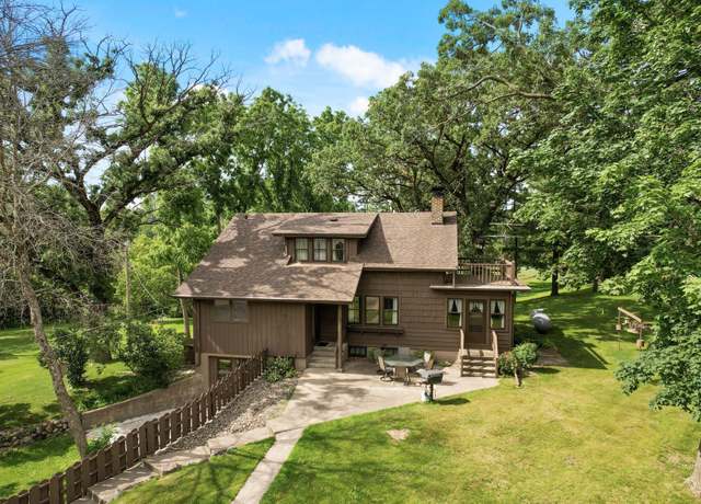Property at 11522 172nd St W, Lakeville, MN 55044, 5 beds, 3 baths