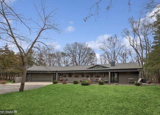 Property at 403 Ridgecrest Dr, Cannon Falls, MN 55009, 5 beds, 3 baths