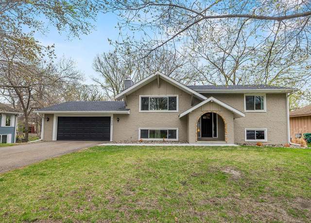 Property at 7808 Niagara Ln N, Maple Grove, MN 55311, 4 beds, 3 baths