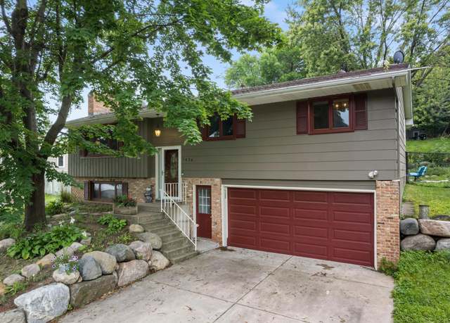 Property at 1424 18th Ave NW, New Brighton, MN 55112, 3 beds, 2 baths