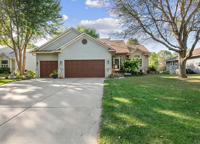 Property at 1221 Cuylle Bay, Faribault, MN 55021, 4 beds, 3 baths