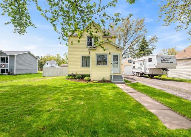 Property at 2608 E 3rd St, Superior, WI 54880, 2 beds, 2 baths