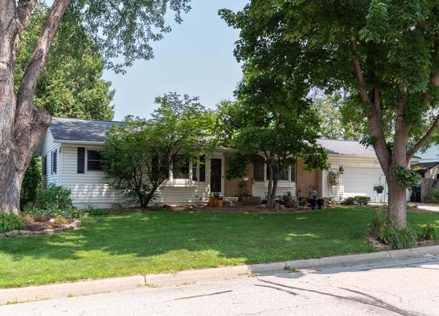 Property at 3560 Graves Dr, Red Wing, MN 55066, 4 beds, 3 baths