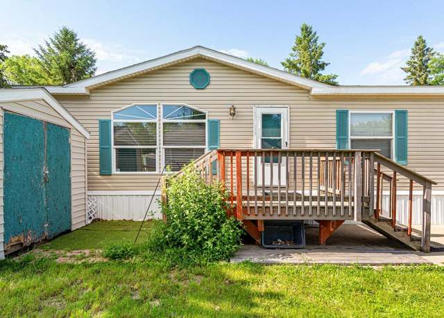 Property at 108 Hilton Ct, Mankato, MN 56001, 4 beds, 2 baths